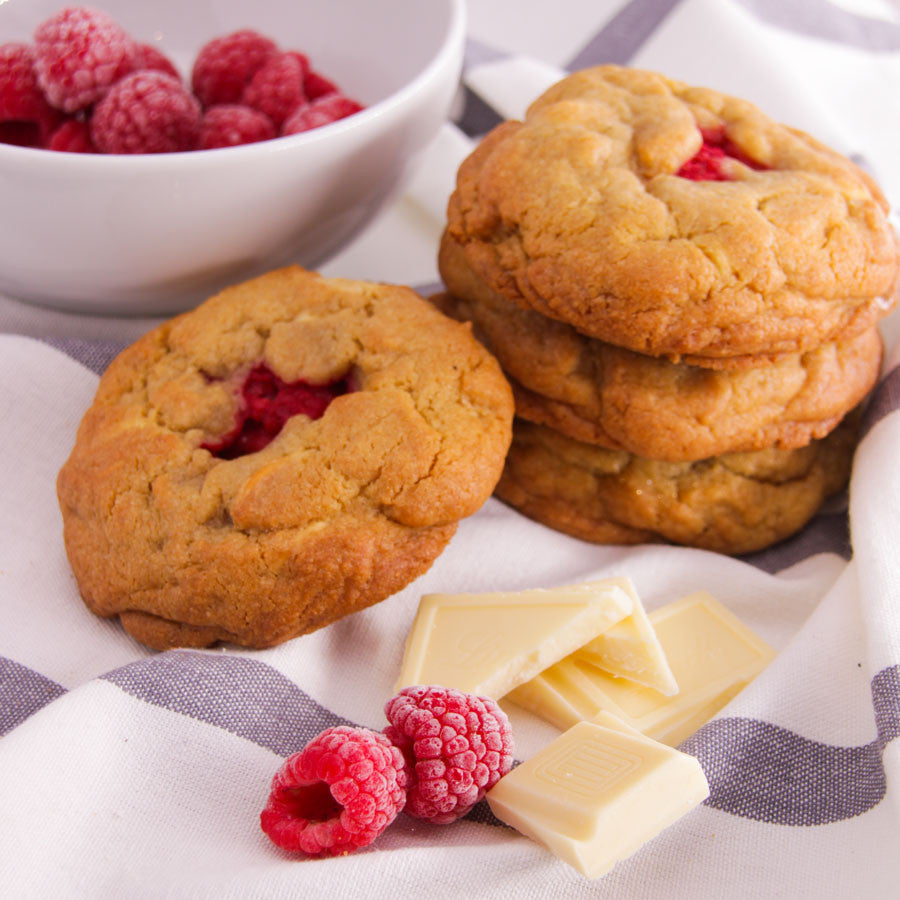 Raspberry and White Chocolate Cookie